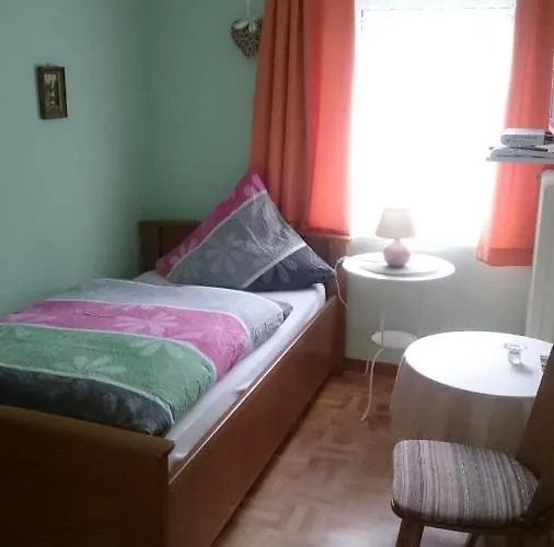 Winzerschenke * 巴特诺因阿尔-阿尔韦勒